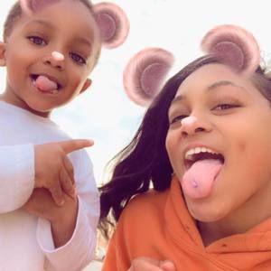 Meet your Posher, Mychelle